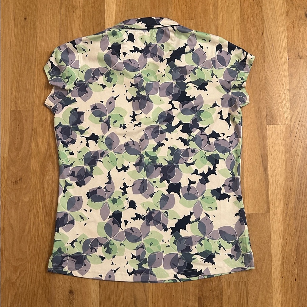 Pebble Beach Floral White Green Purple Short Sleeve Golf Top Women’s Size Medium - Picture 12 of 15